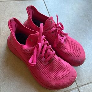 Flux Footwear Adapt Runner